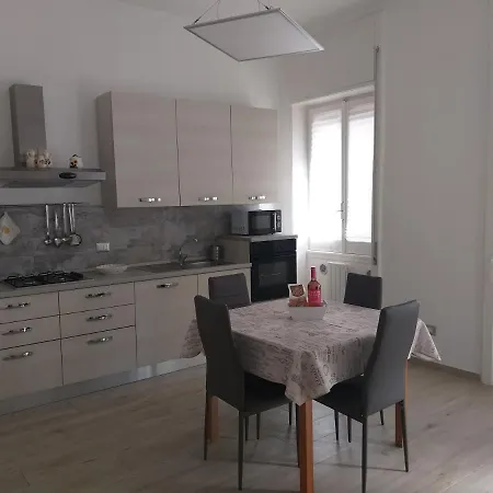 Casa Vergara Piazza Mazzini Apartment *